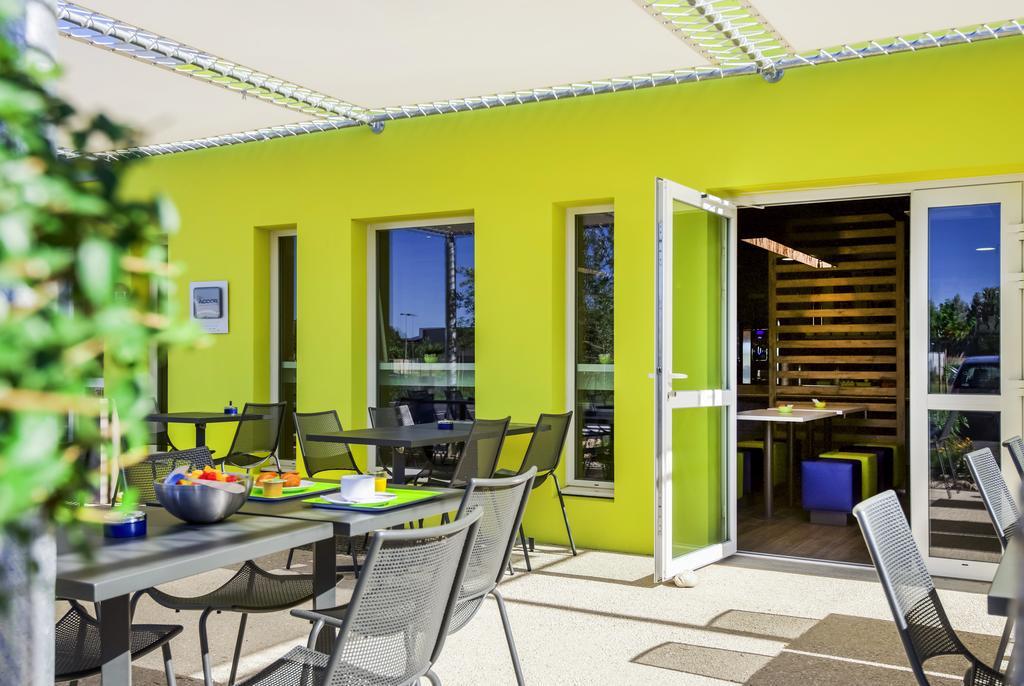 Ibis Budget Porte de Camargue Saint-Martin-de-Crau Buitenkant foto
